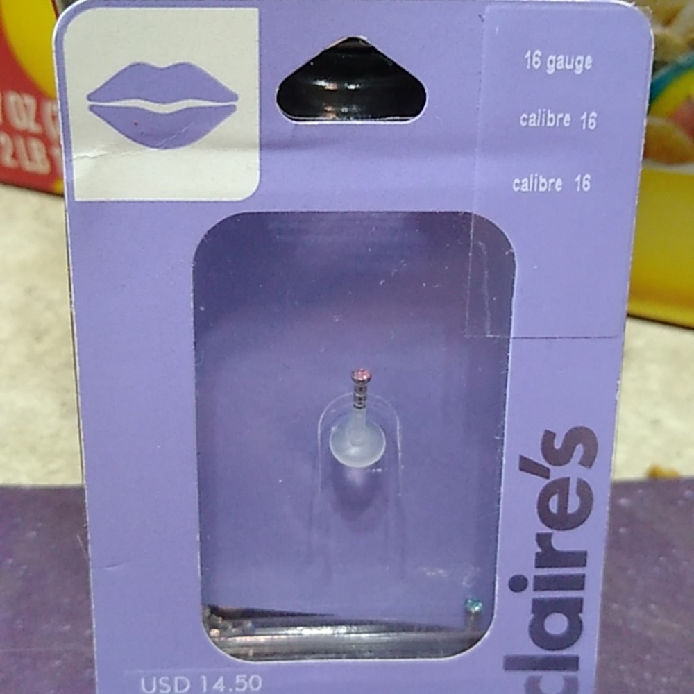 🌵Lip stud with interchangeable jewels #806